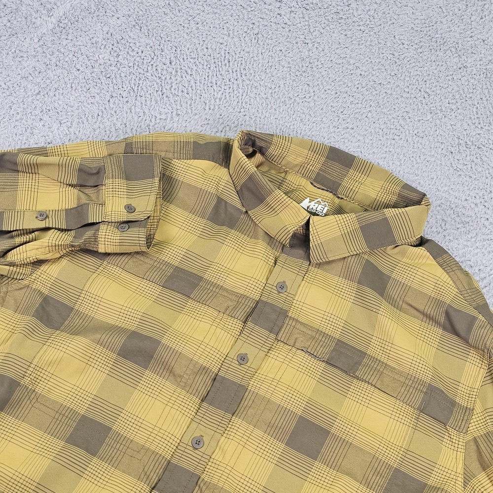 REI‎ Co-op Shirt Mens XL Yellow Plaid Long Sleeve Button Up Stretch Travel
